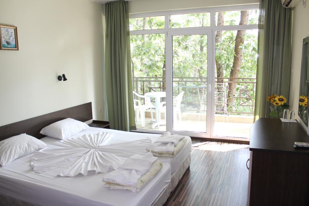 Family Hotel Phoenix Kiten Extérieur photo